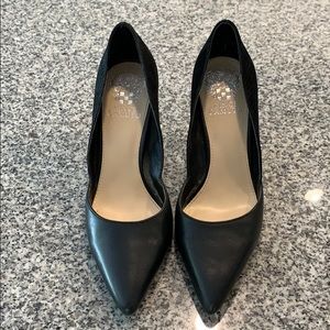 Vince Camuto AIRMOSAH PUMP